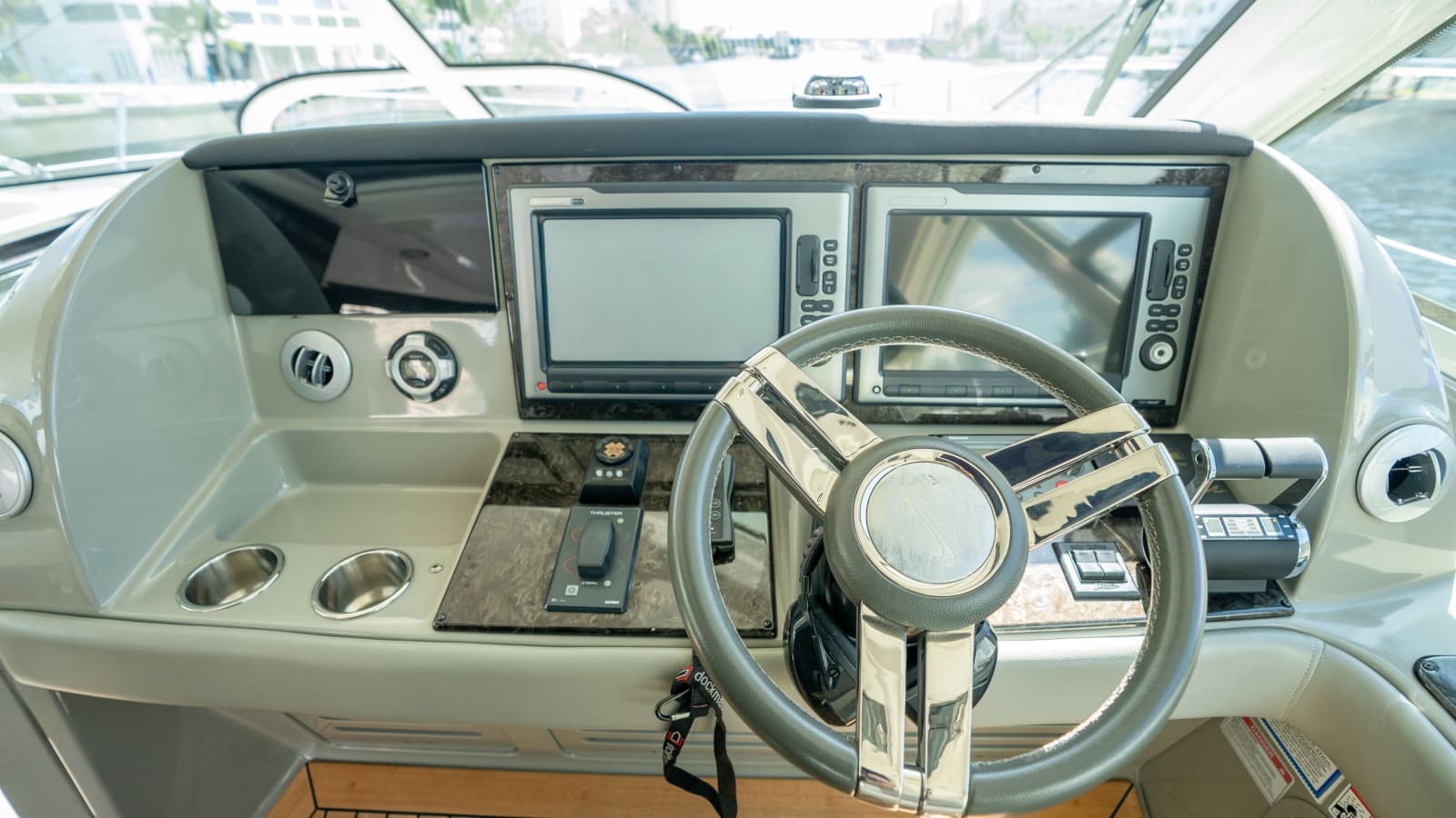 2012 Sea Ray 580 Sundancer - Photo 20