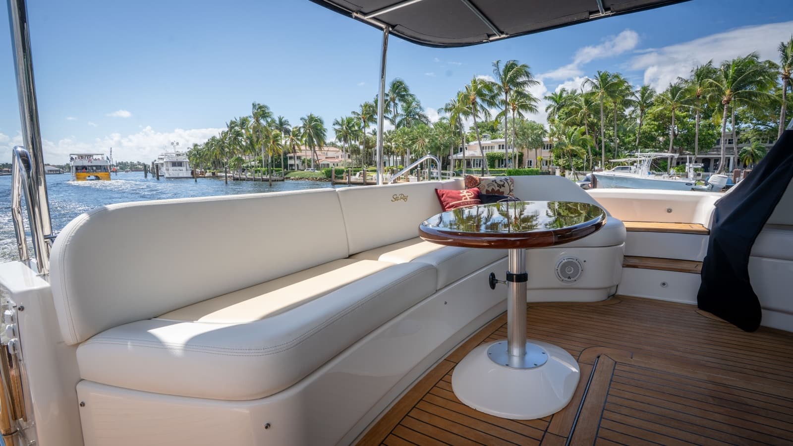 2012 Sea Ray 580 Sundancer - Photo 15