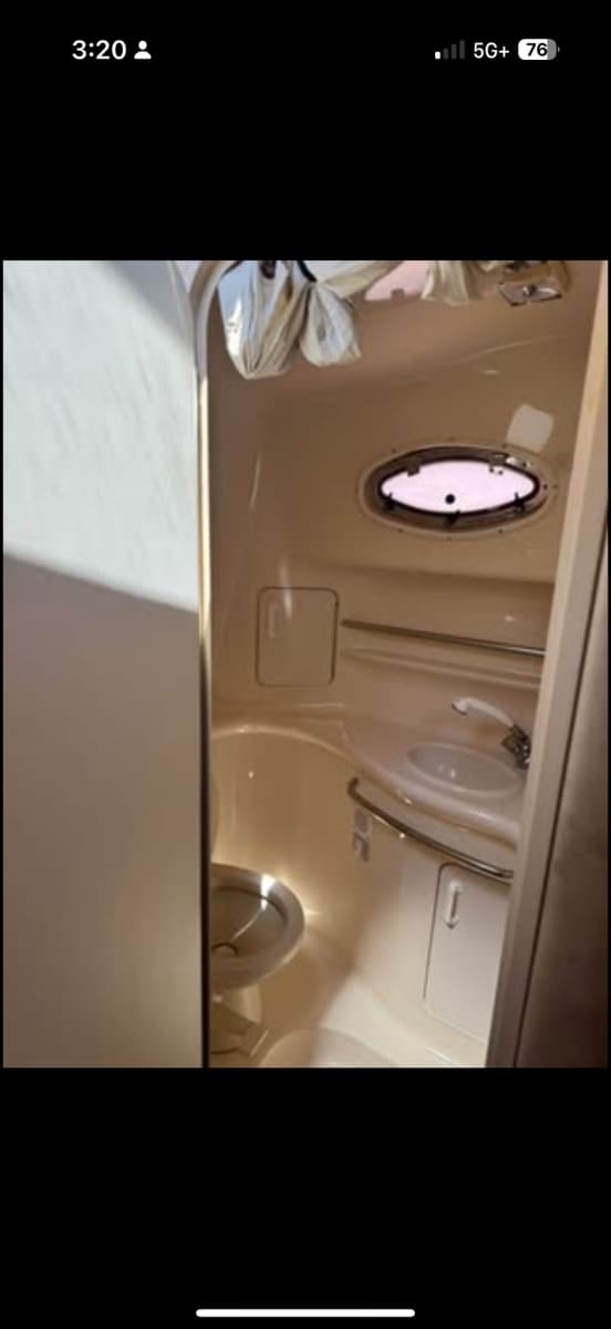 1998 Sea Ray Sundancer 330 - Photo 7