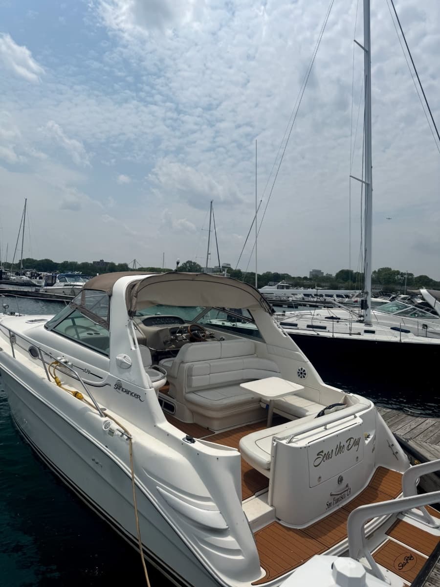 1998 Sea Ray Sundancer 330 - Photo 2