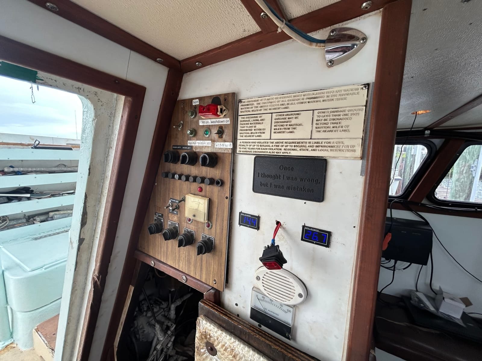 1990 Custom 57 Fishing - Photo 13