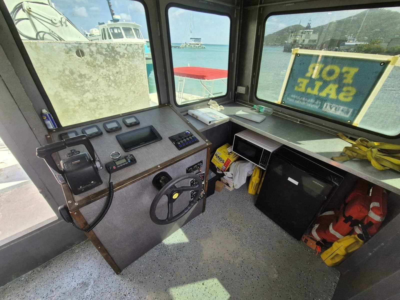 1985 Custom Aluminum Barge - Photo 13