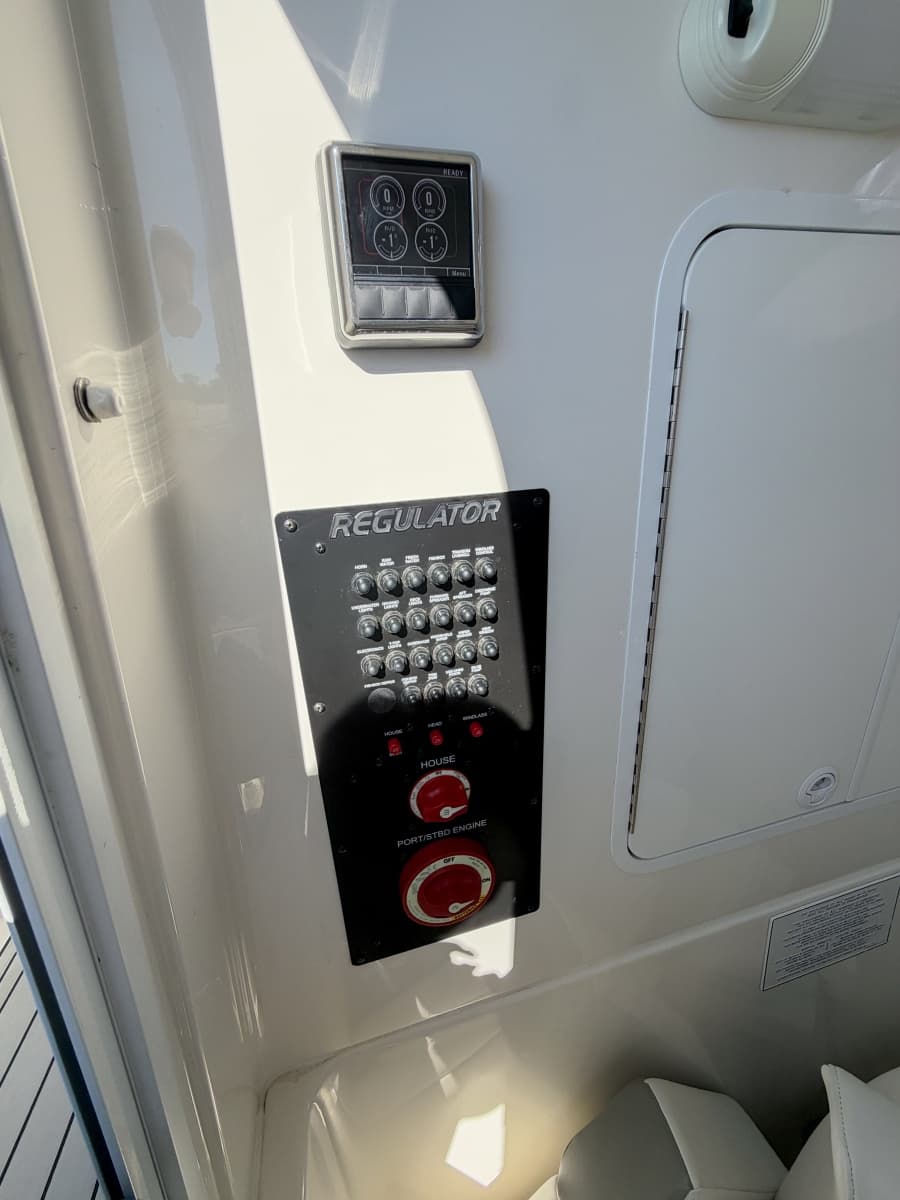 2020 Regulator 28 Forward Seating - Photo 26