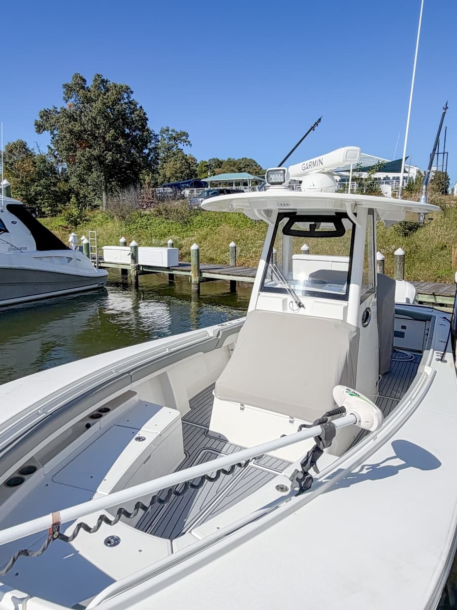 2020 Regulator 28 Forward Seating - Photo 14