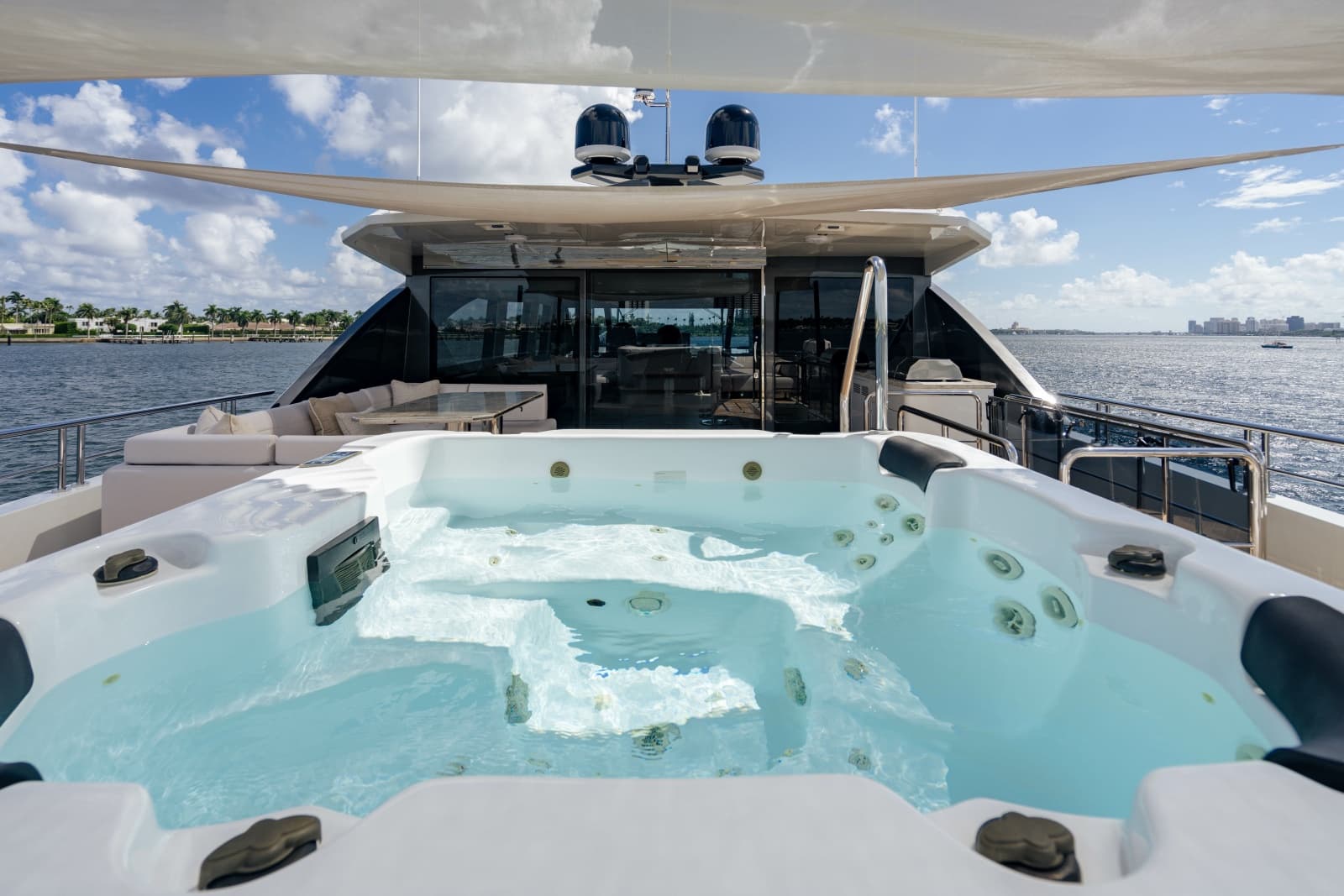 2023 Ocean Alexander 32 Explorer - Photo 203
