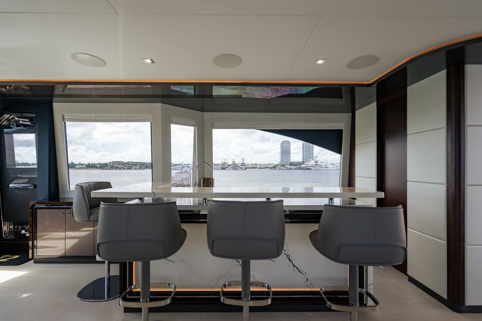 2023 Ocean Alexander 32 Explorer - Photo 184