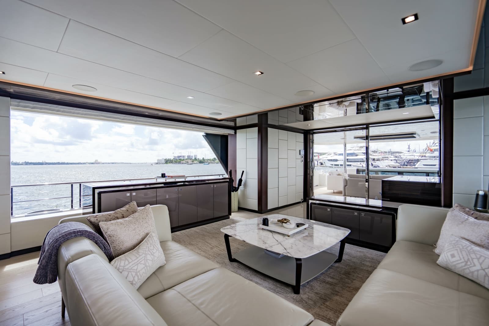 2023 Ocean Alexander 32 Explorer - Photo 115