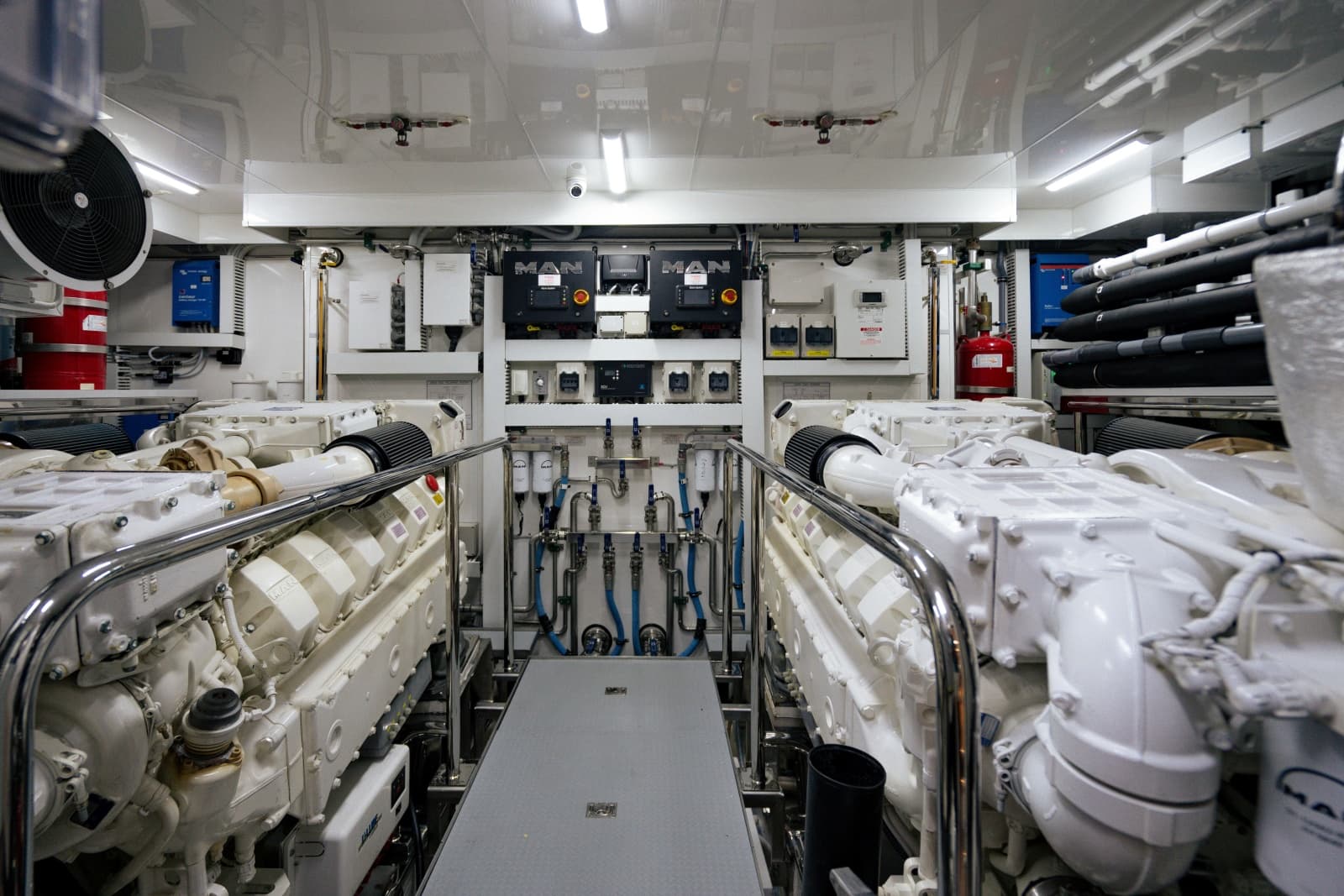 2023 Ocean Alexander 32 Explorer - Photo 211
