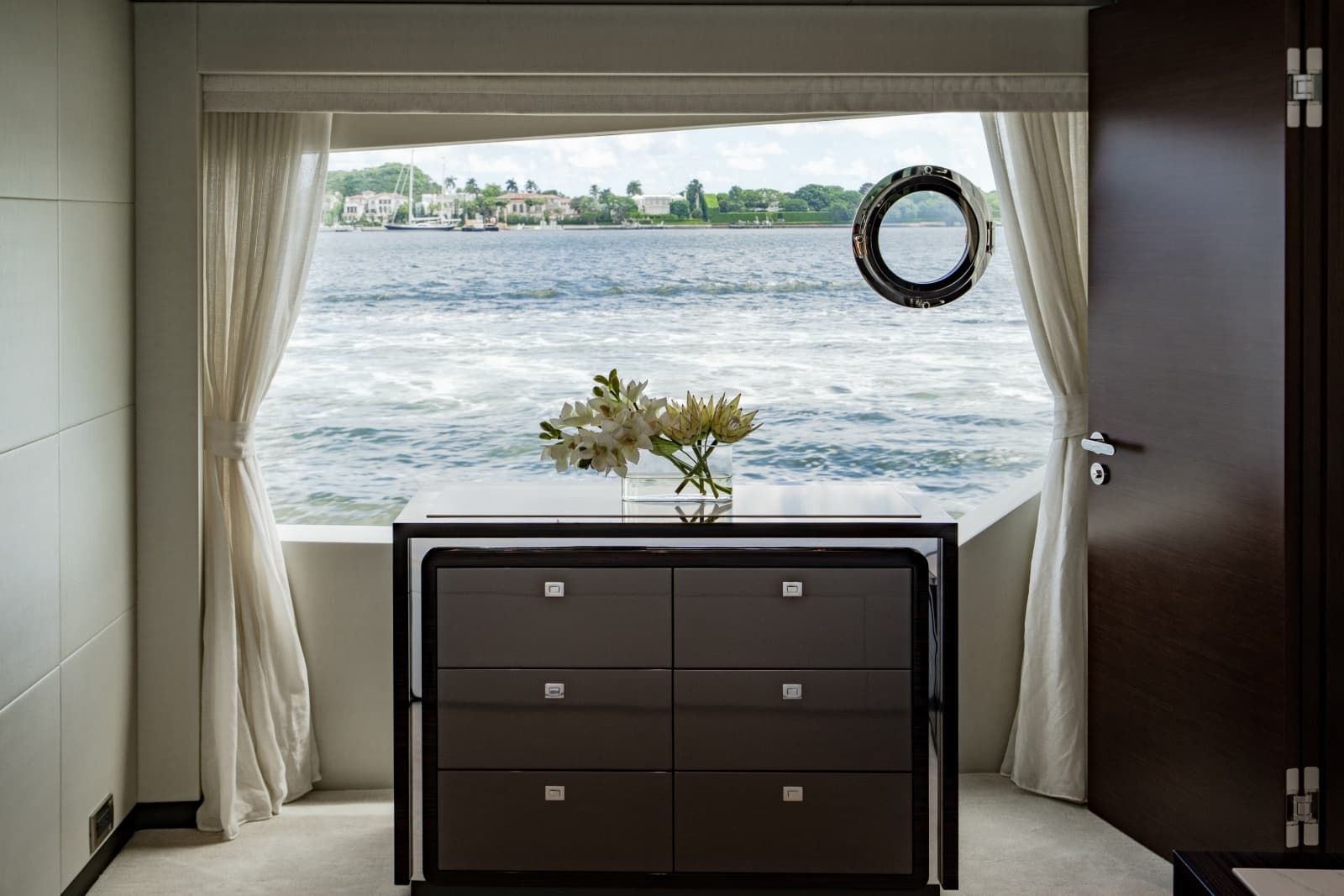 2023 Ocean Alexander 32 Explorer - Photo 103