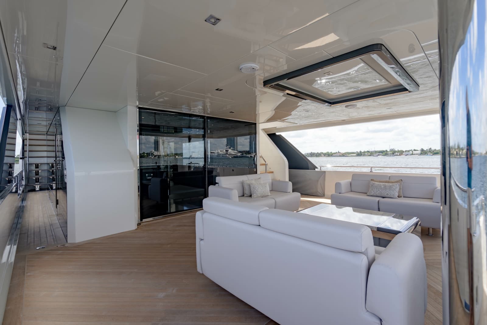 2023 Ocean Alexander 32 Explorer - Photo 157