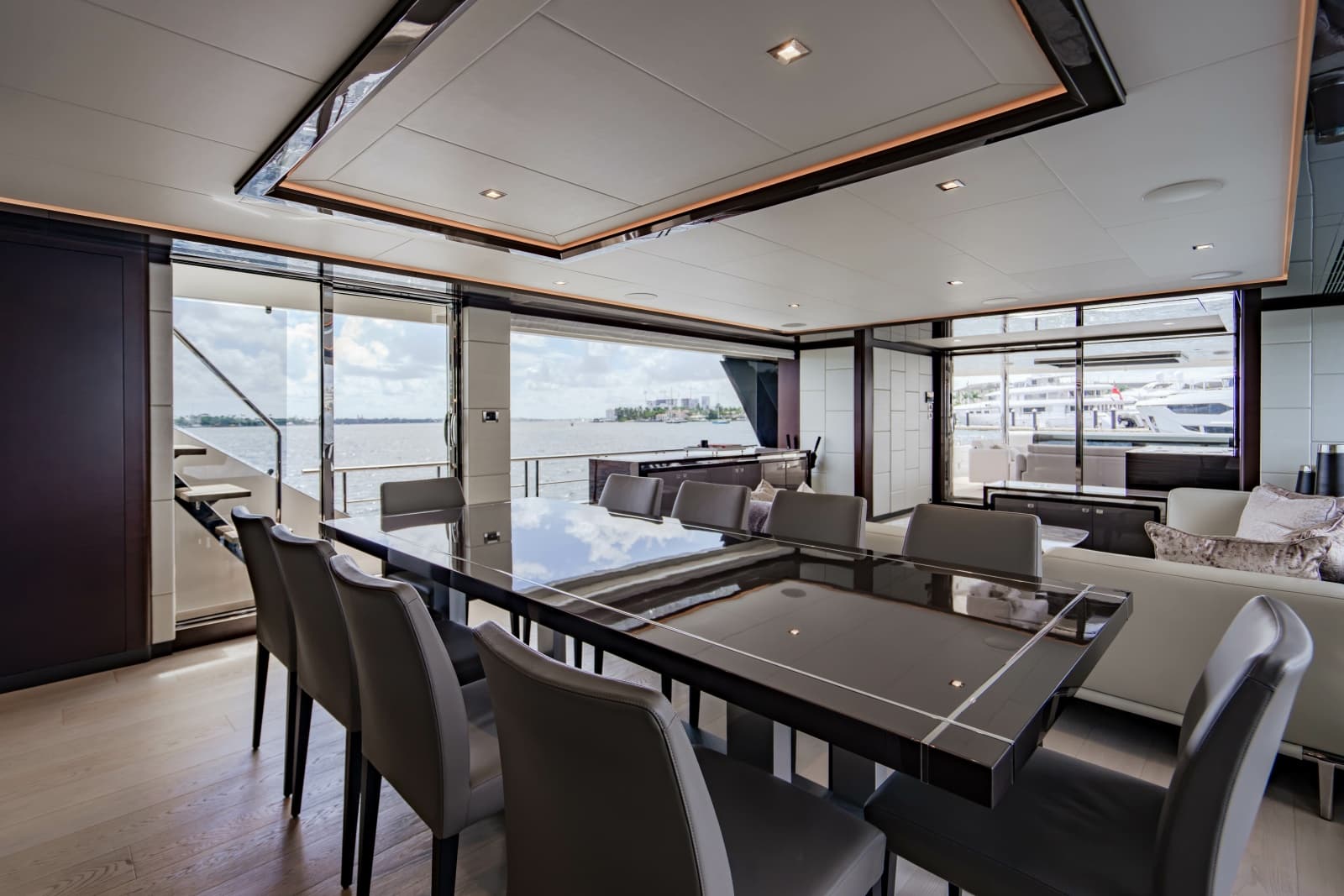 2023 Ocean Alexander 32 Explorer - Photo 114