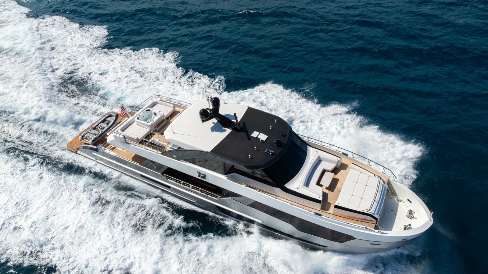 2023 Ocean Alexander 32 Explorer - Photo 32