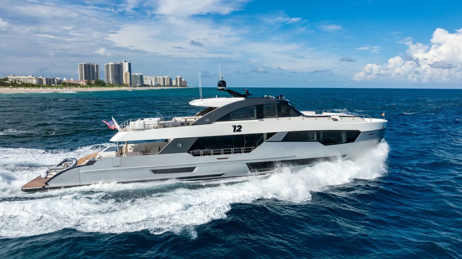 2023 Ocean Alexander 32 Explorer - Photo 31