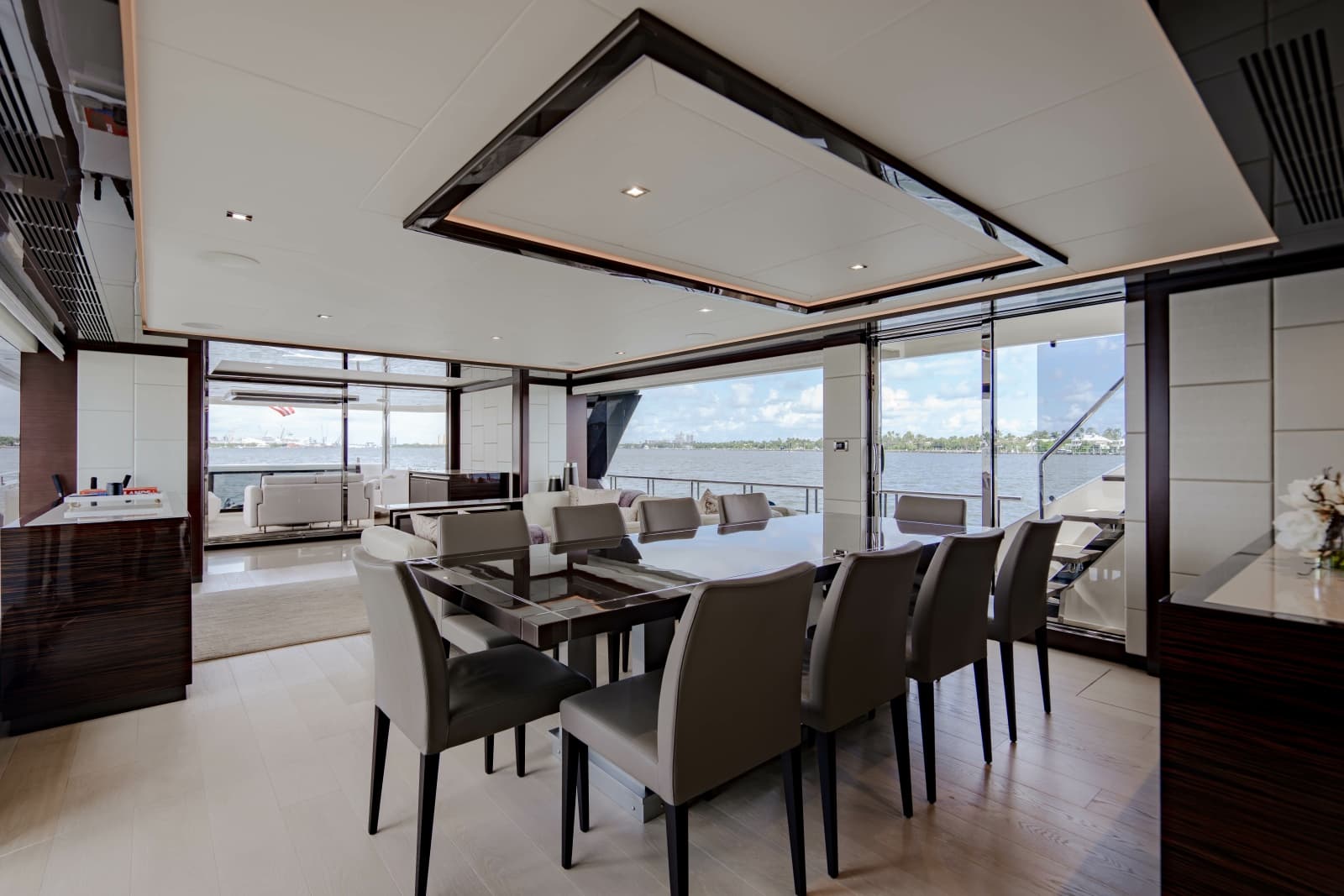 2023 Ocean Alexander 32 Explorer - Photo 121