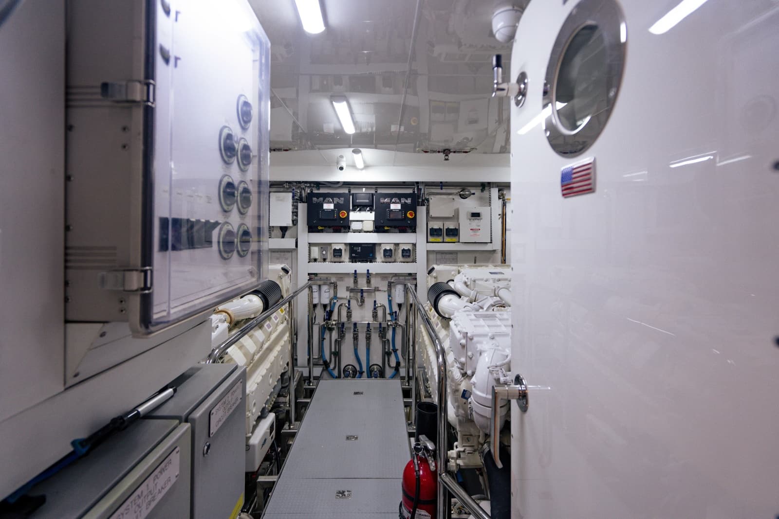 2023 Ocean Alexander 32 Explorer - Photo 210