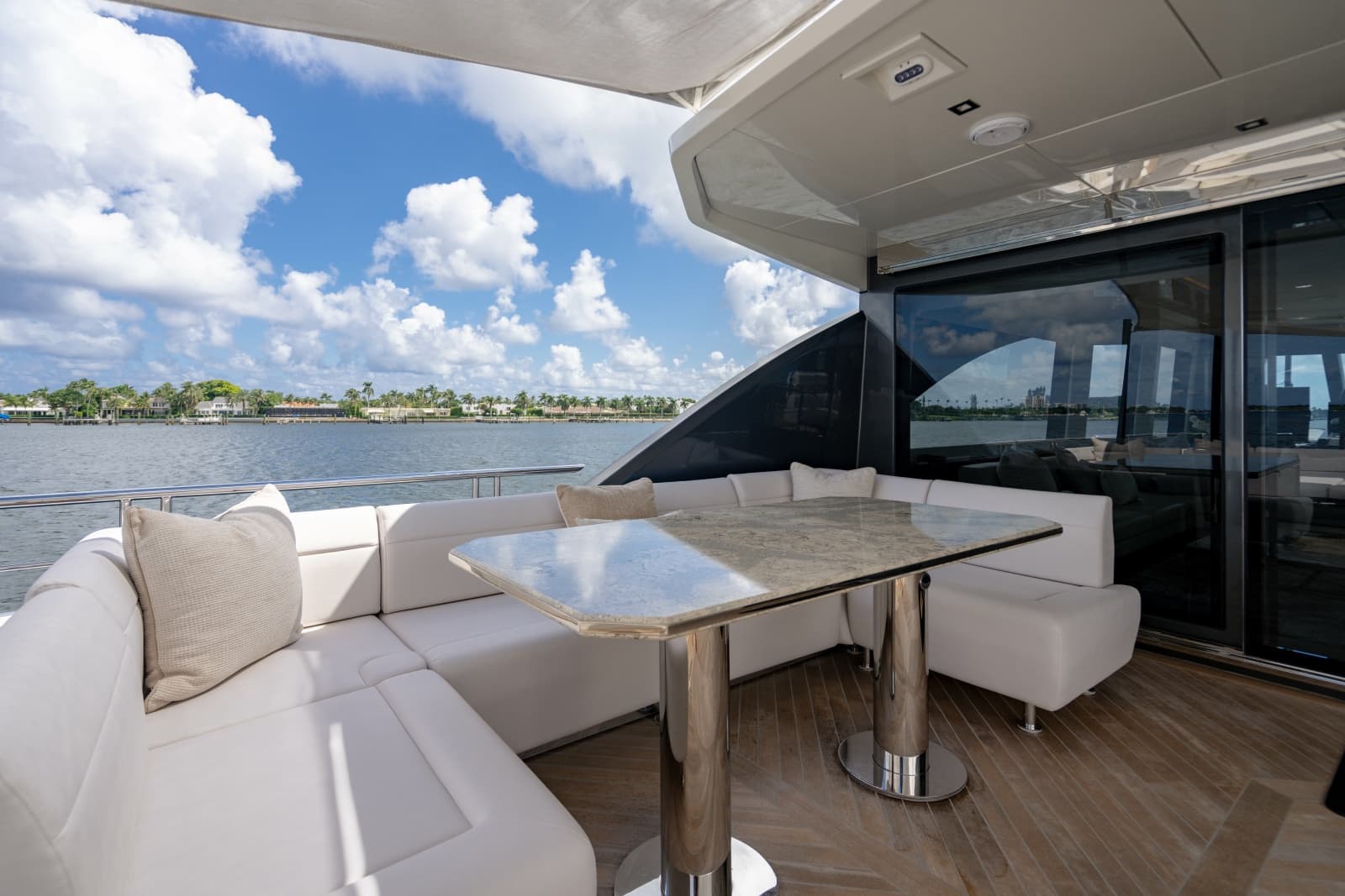 2023 Ocean Alexander 32 Explorer - Photo 177