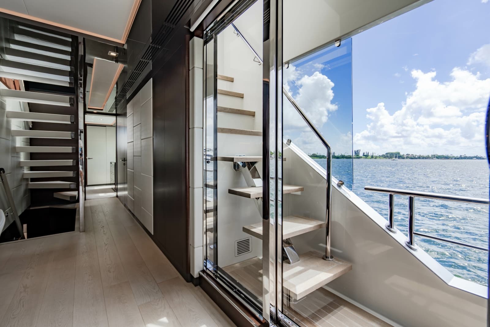 2023 Ocean Alexander 32 Explorer - Photo 116