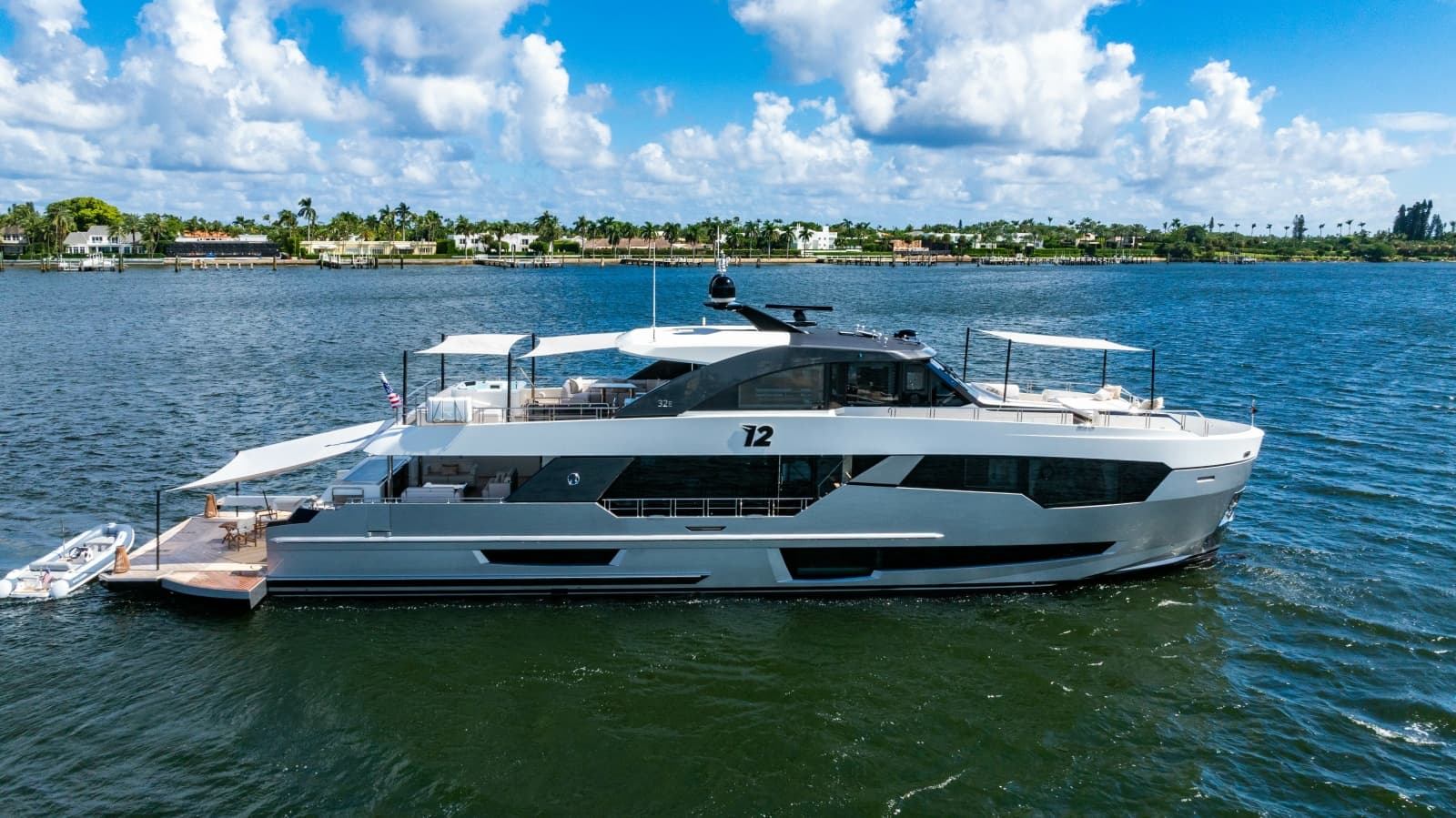 2023 Ocean Alexander 32 Explorer - Photo 3