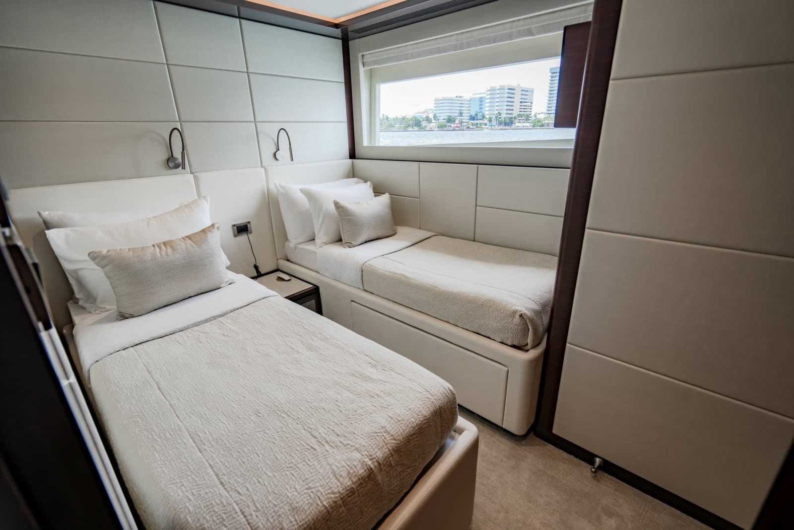 2023 Ocean Alexander 32 Explorer - Photo 82