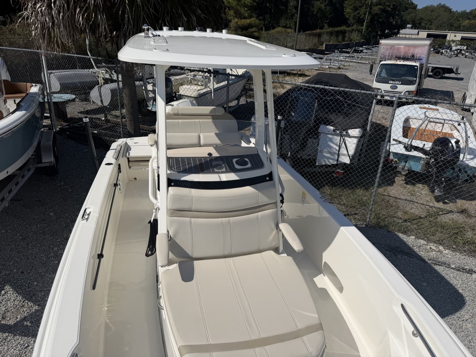 2022 Boston Whaler 220 Dauntless - Photo 18