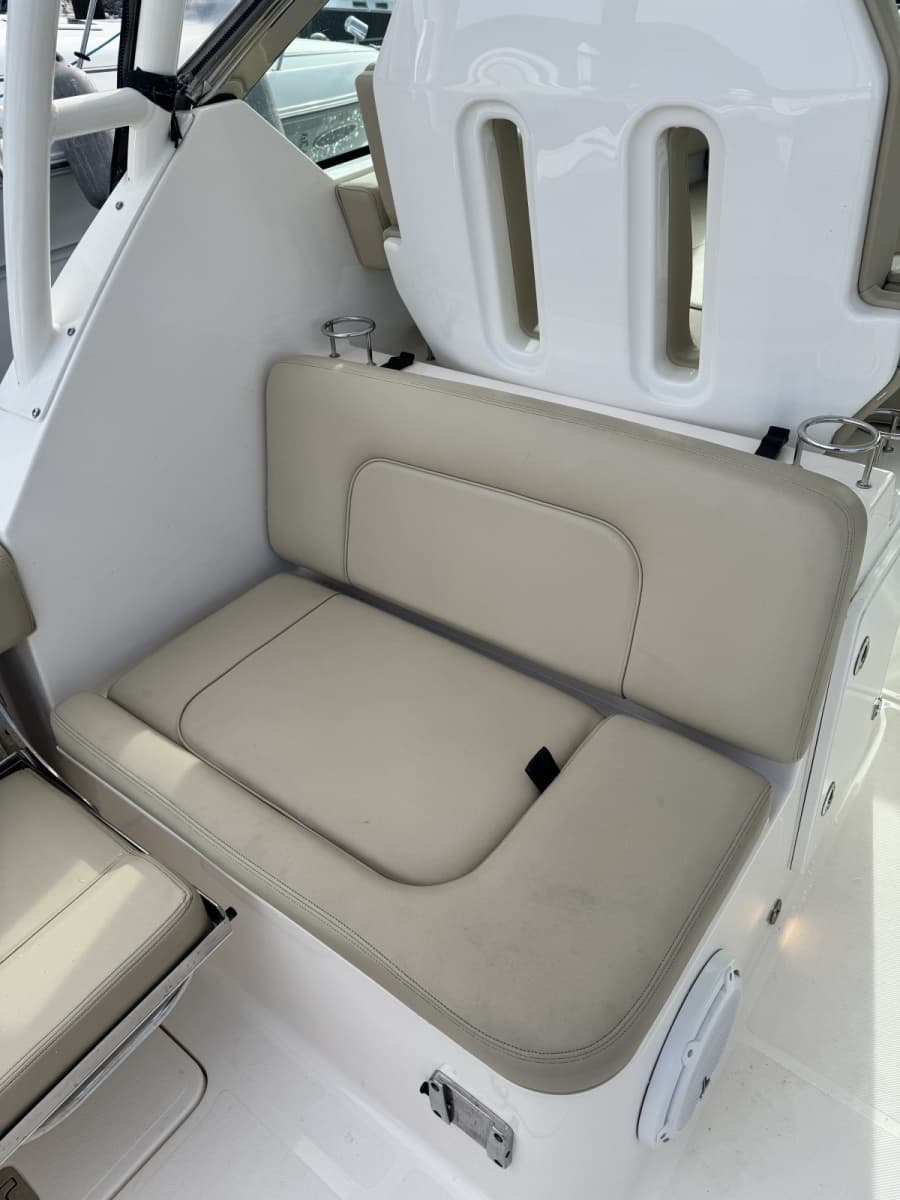 2016 Pursuit 325 DC - Photo 20