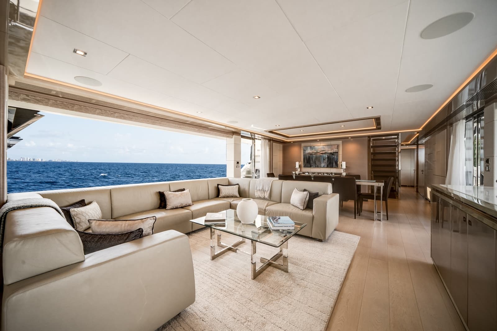 2024 Ocean Alexander 30R - Photo 24