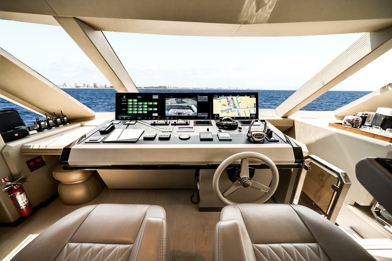 2024 Ocean Alexander 30R - Photo 21