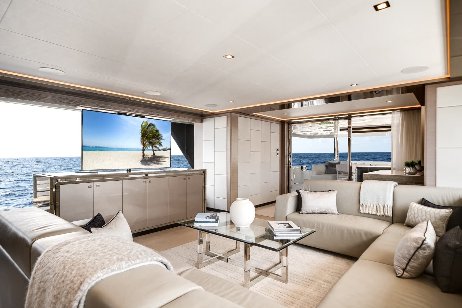 2024 Ocean Alexander 30R - Photo 26