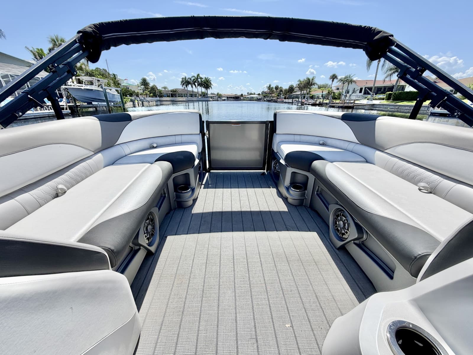 2023 Avalon  - Photo 8
