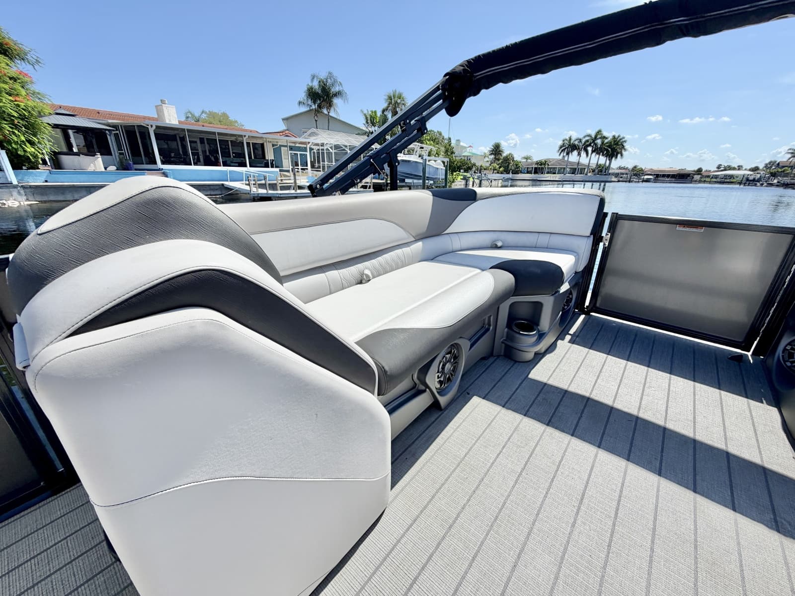 2023 Avalon  - Photo 9
