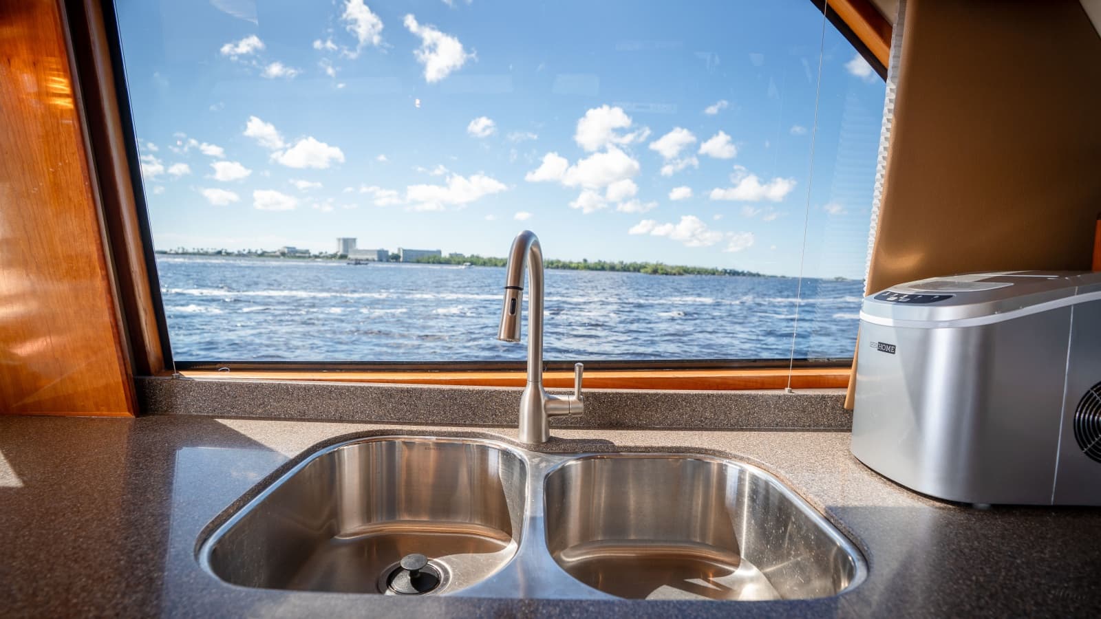 2008 Navigator 5100 Motor Yacht - Photo 29