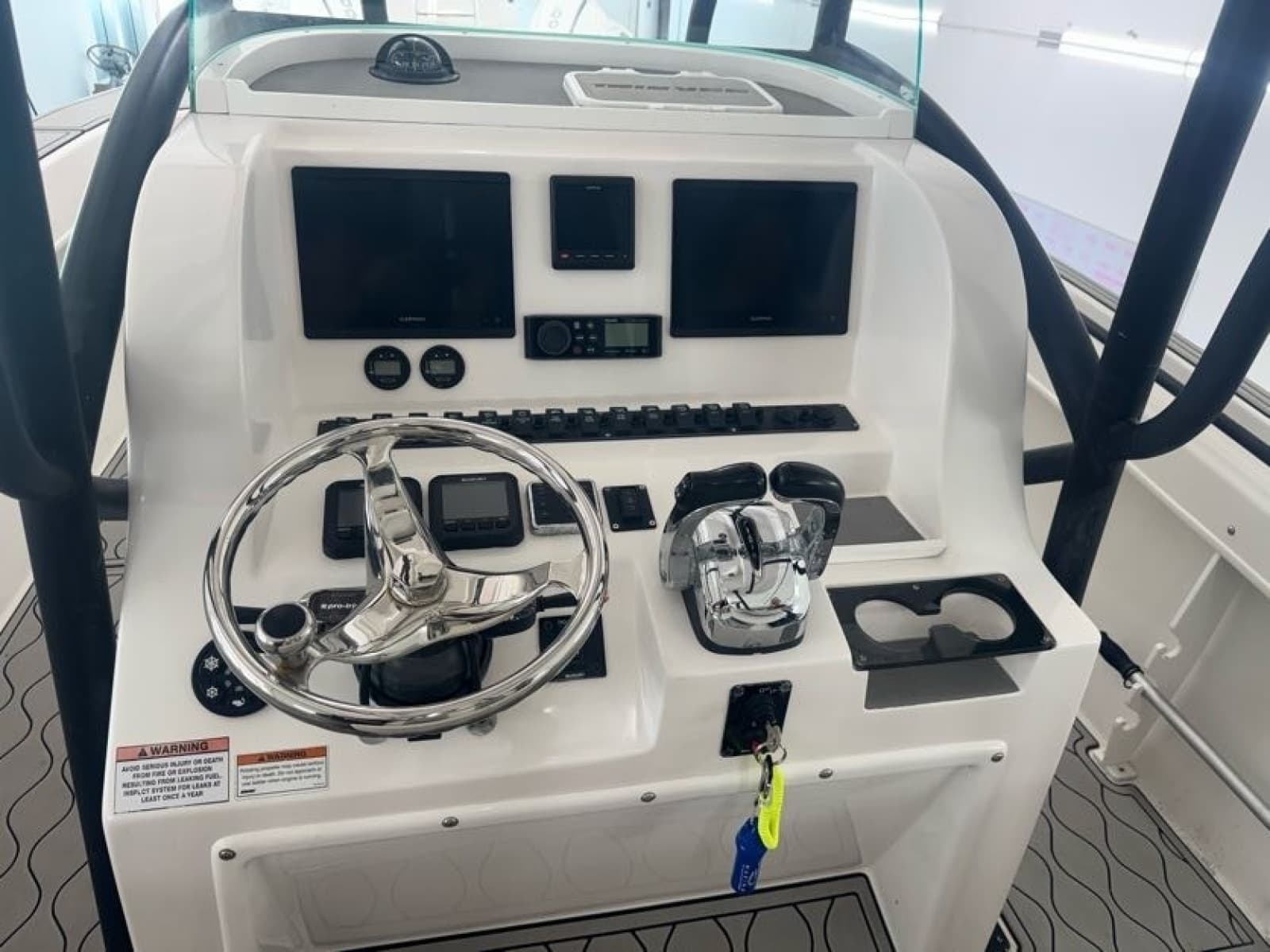 2020 Twin Vee 26 Viva SE - Photo 31