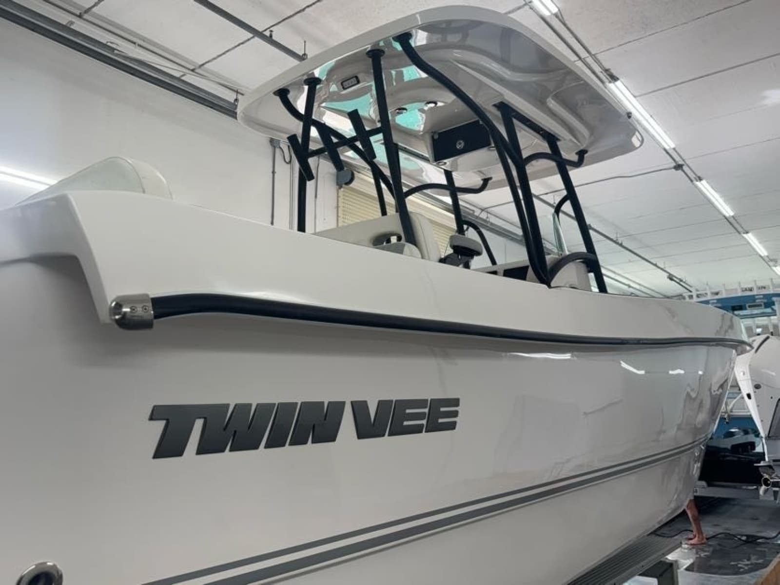 2020 Twin Vee 26 Viva SE - Photo 3