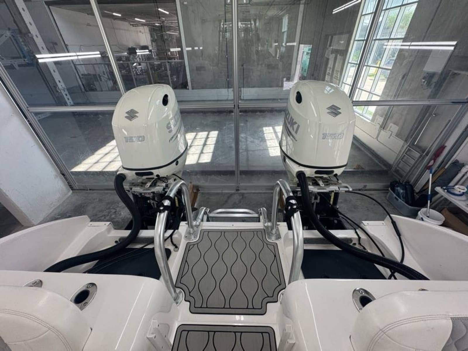 2020 Twin Vee 26 Viva SE - Photo 42