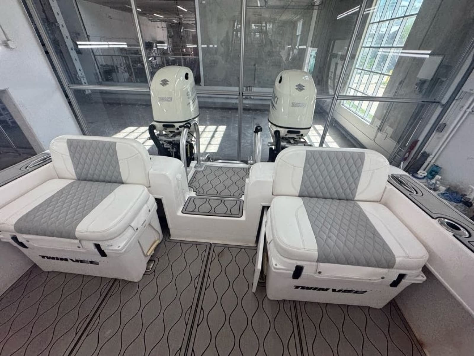 2020 Twin Vee 26 Viva SE - Photo 39