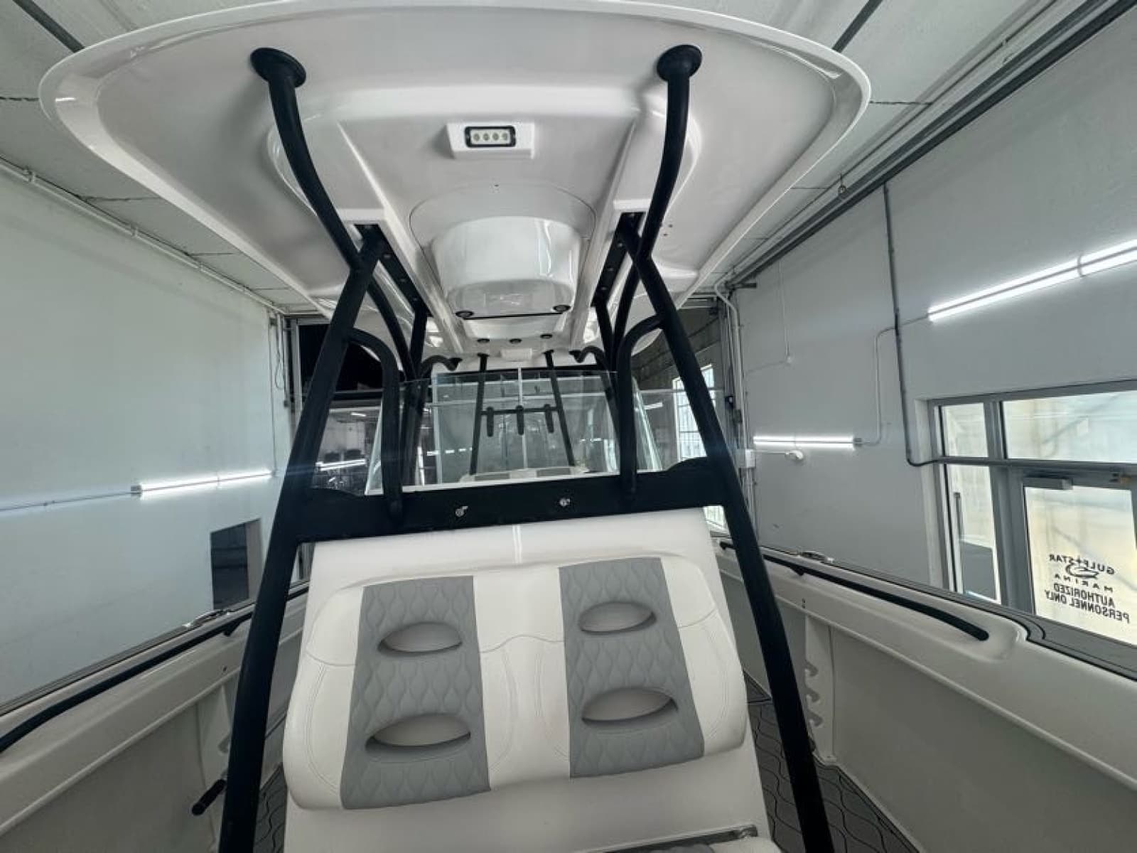 2020 Twin Vee 26 Viva SE - Photo 37