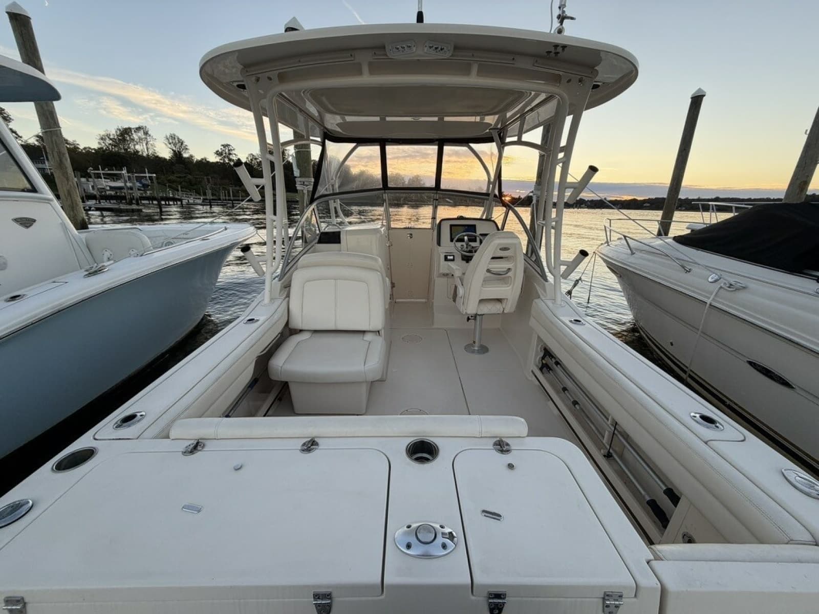 2021 Grady-White Freedom 235 - Photo 8