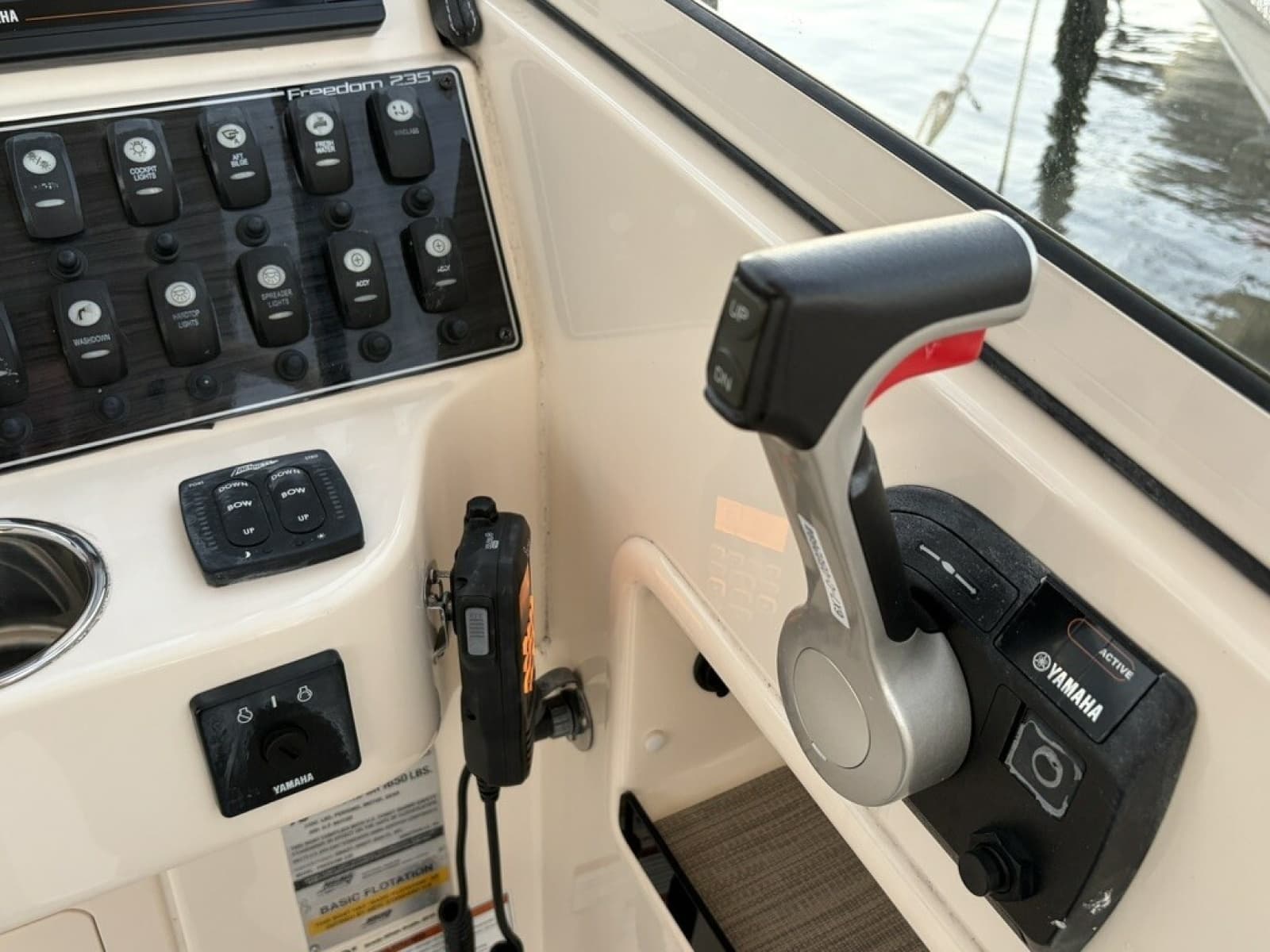 2021 Grady-White Freedom 235 - Photo 19