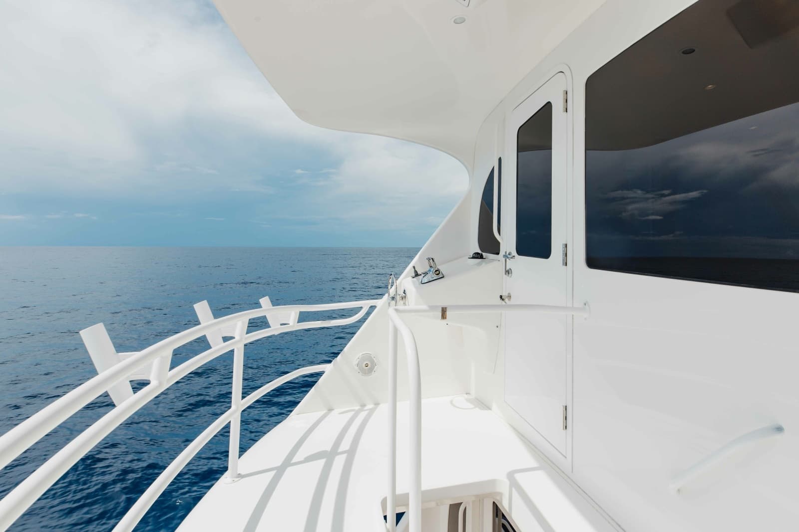2012 Viking 76 Enclosed Bridge - Photo 29