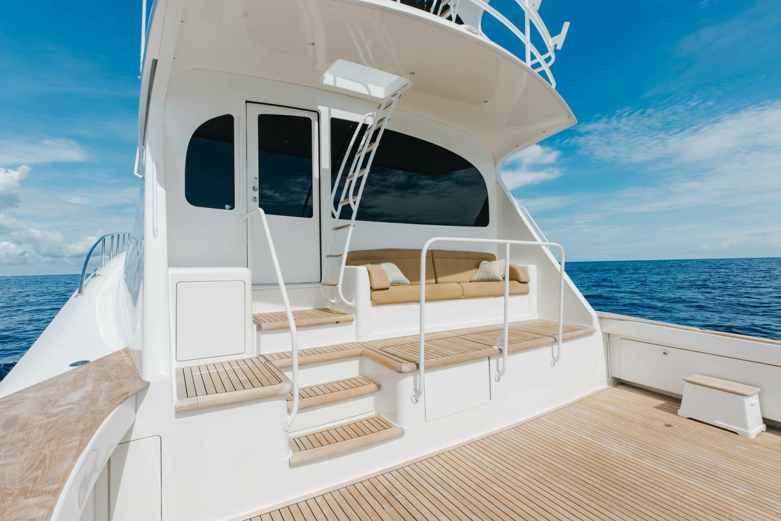 2012 Viking 76 Enclosed Bridge - Photo 25
