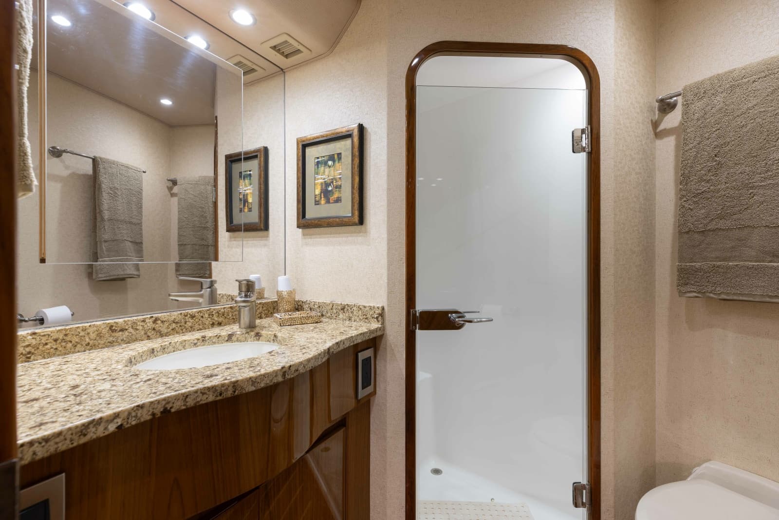 2012 Viking 76 Enclosed Bridge - Photo 85