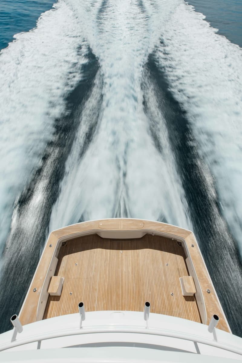 2012 Viking 76 Enclosed Bridge - Photo 21