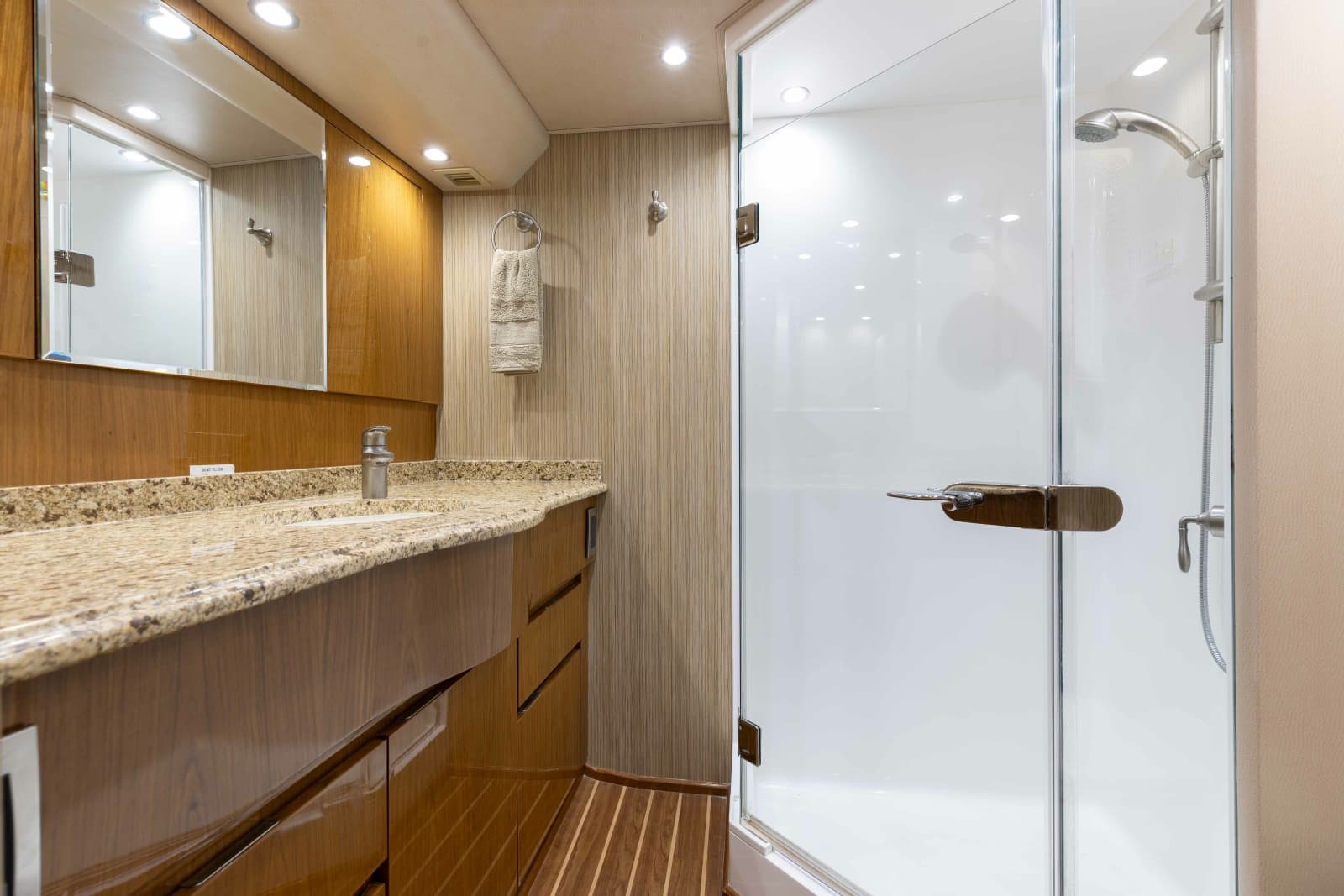 2012 Viking 76 Enclosed Bridge - Photo 75