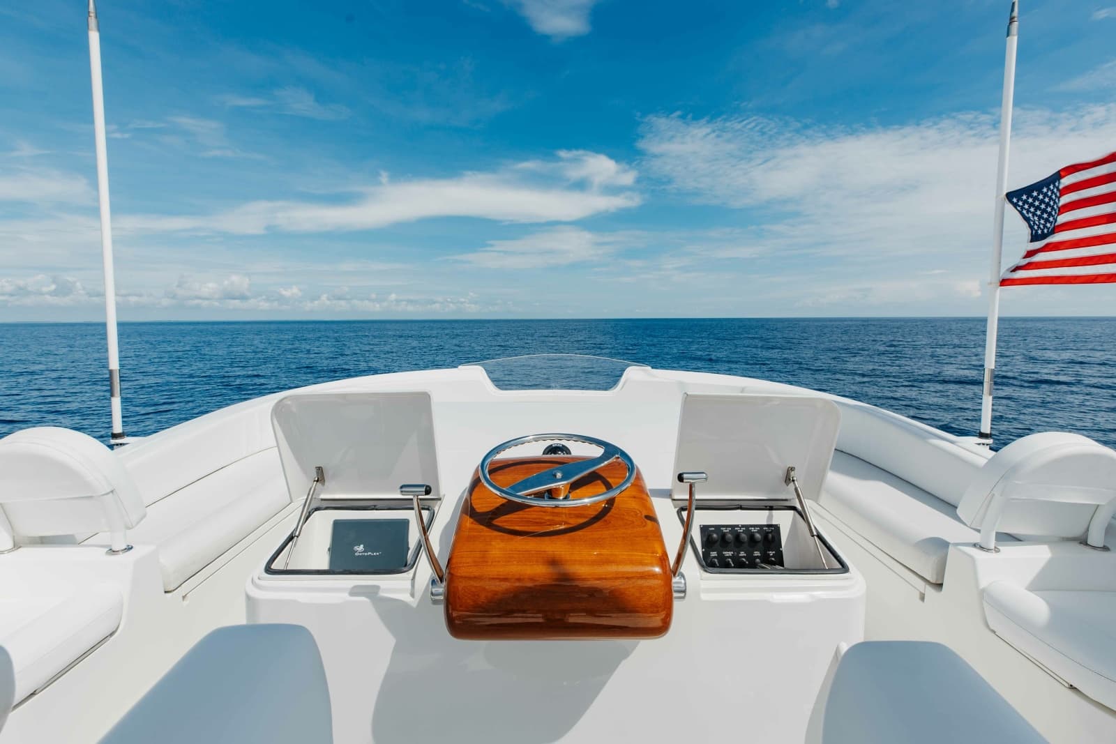 2012 Viking 76 Enclosed Bridge - Photo 36