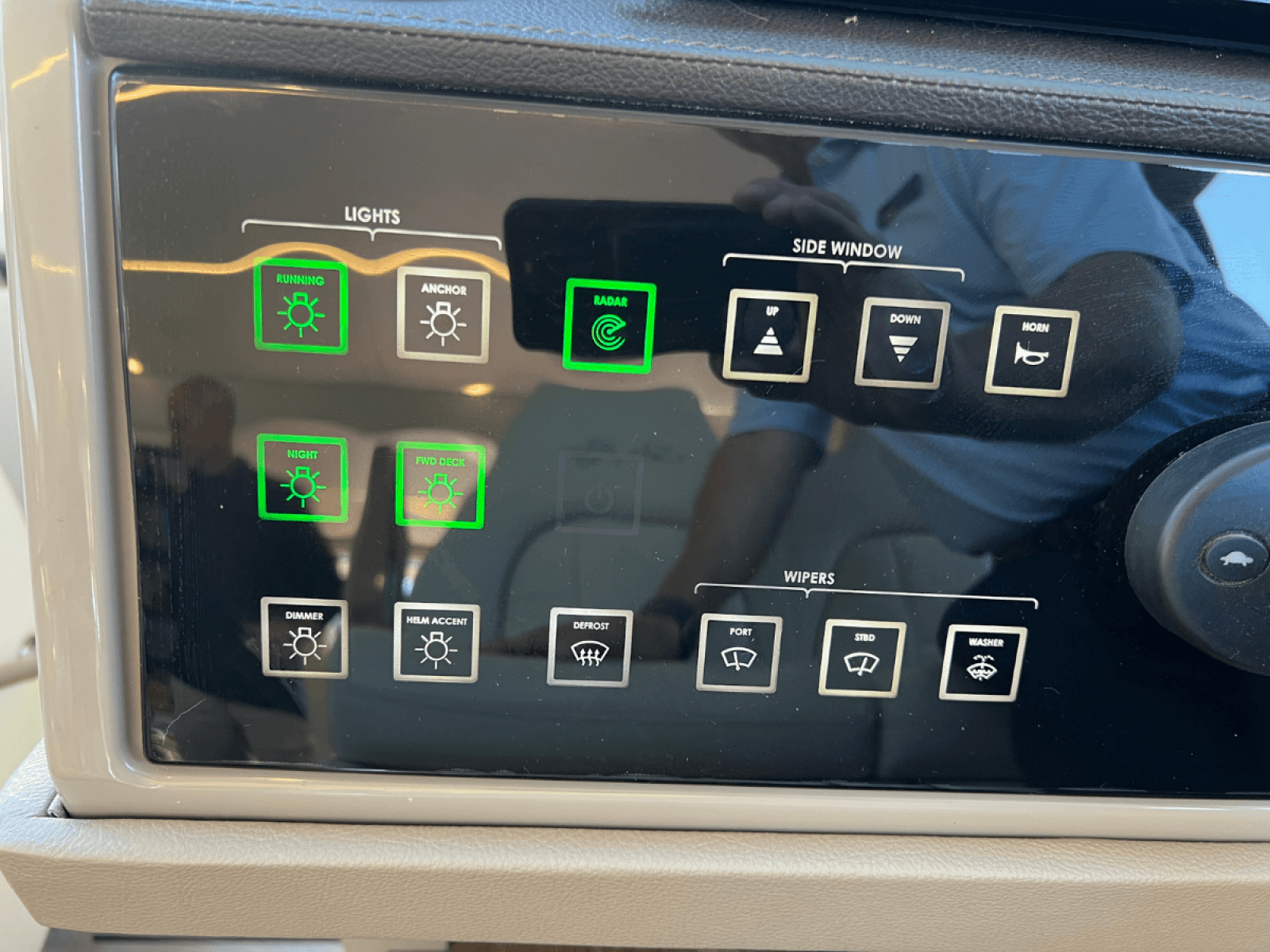 2018 Sea Ray FLY 520 - Photo 67