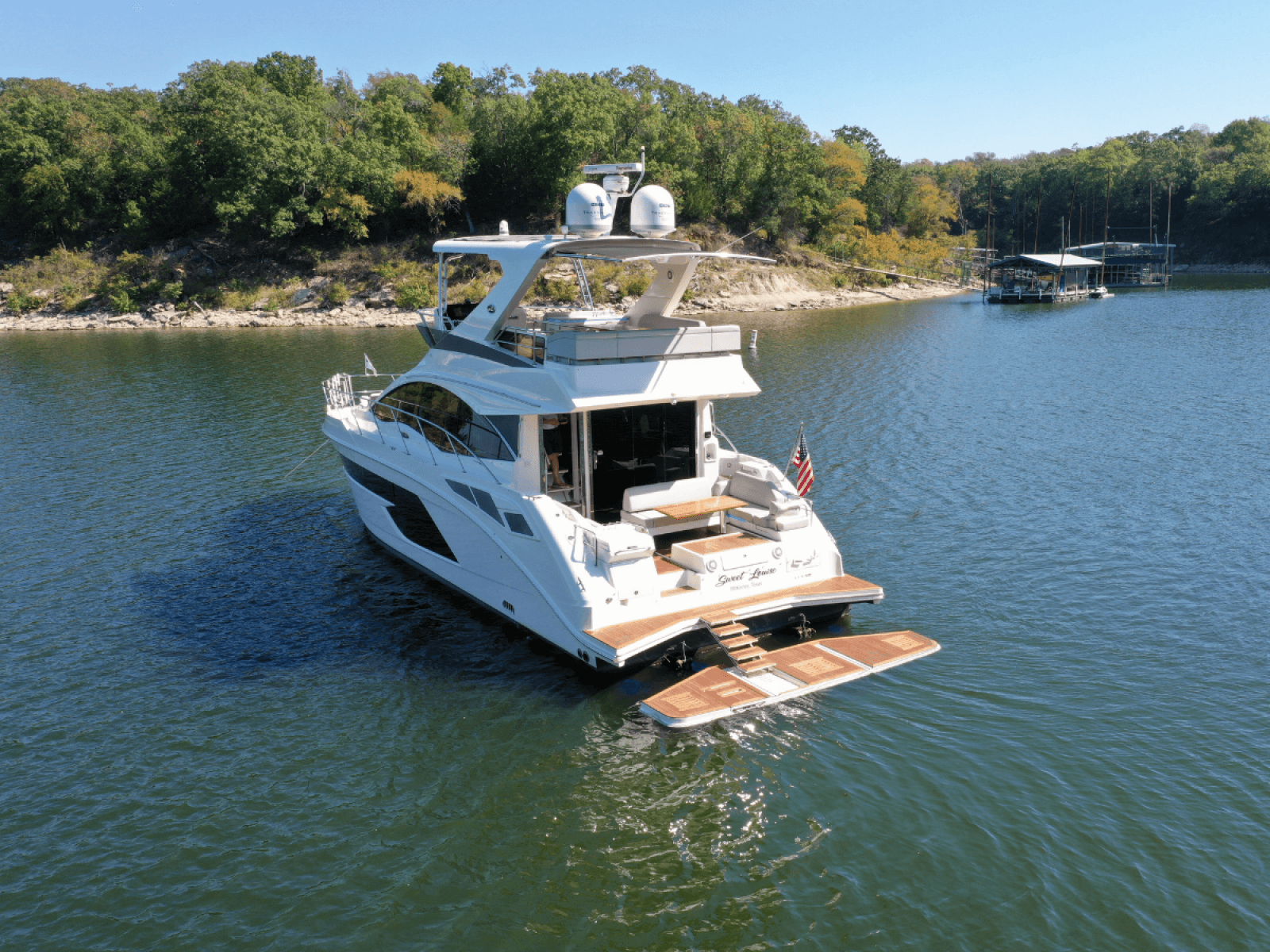 2018 Sea Ray FLY 520 - Photo 9