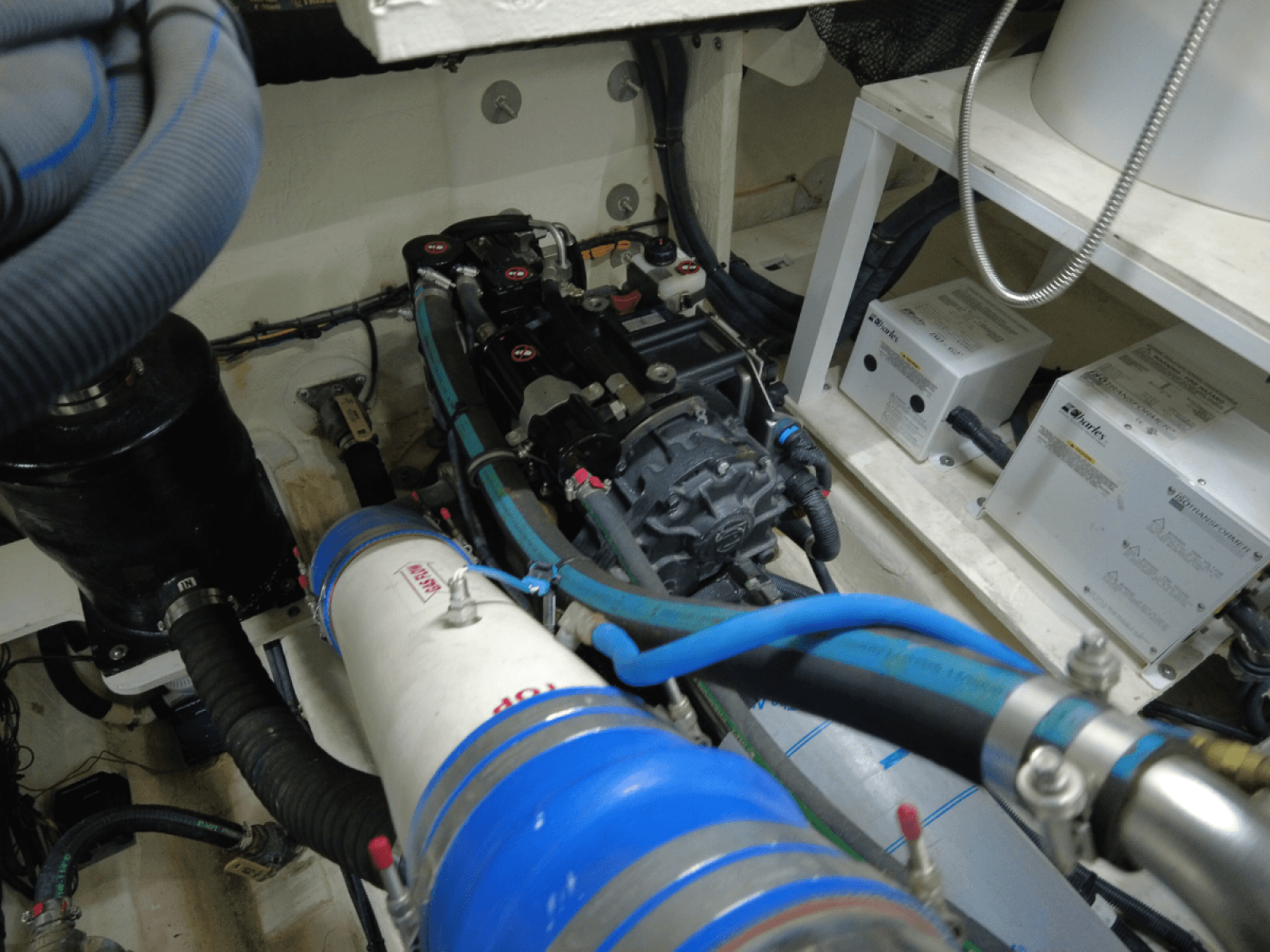 2018 Sea Ray FLY 520 - Photo 99