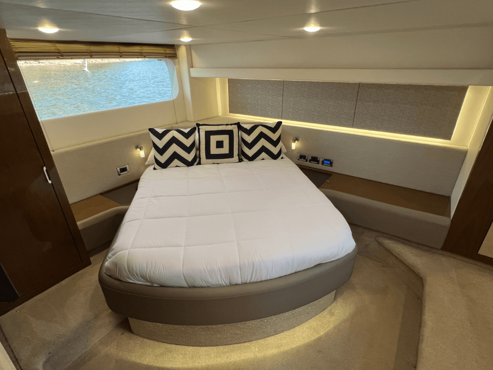 2018 Sea Ray FLY 520 - Photo 87