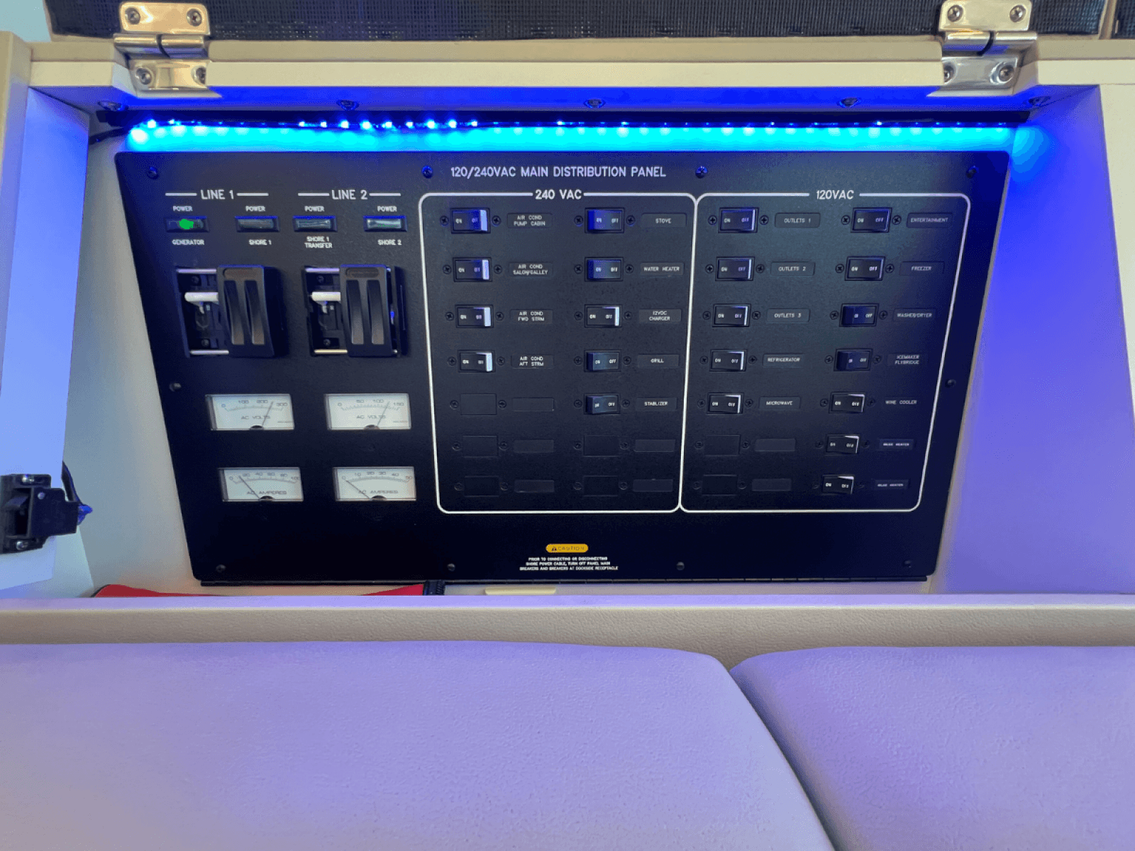 2018 Sea Ray FLY 520 - Photo 61