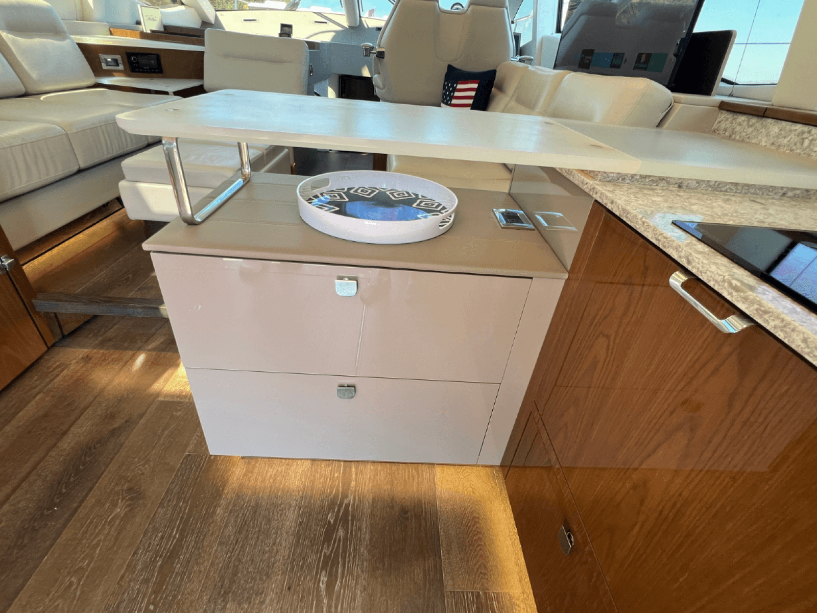 2018 Sea Ray FLY 520 - Photo 56
